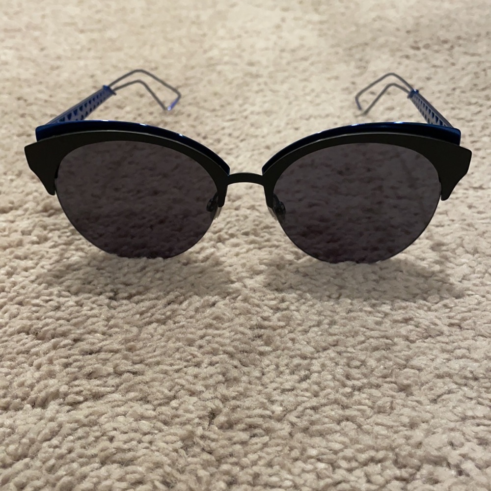 Brand new Dior Sunglasses. Diorama club blue/black - Picture 3 of 6
